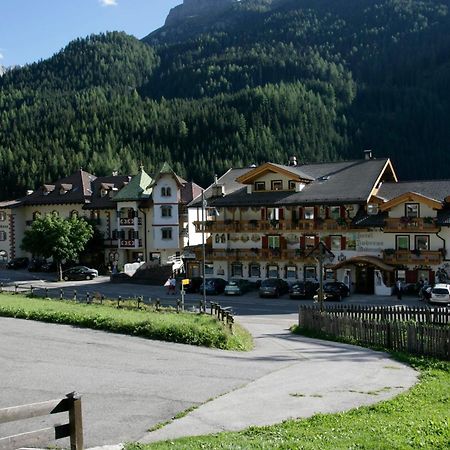 Hotel B&B Andreas Canazei Zewnętrze zdjęcie
