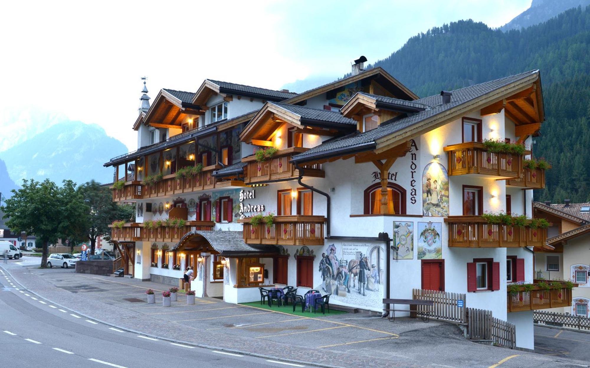 Hotel B&B Andreas Canazei Zewnętrze zdjęcie