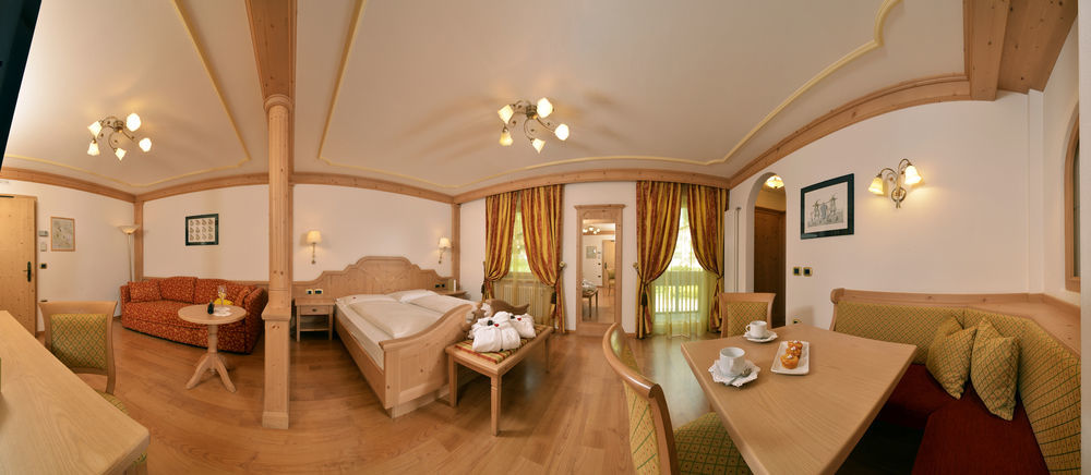Hotel B&B Andreas Canazei Zewnętrze zdjęcie
